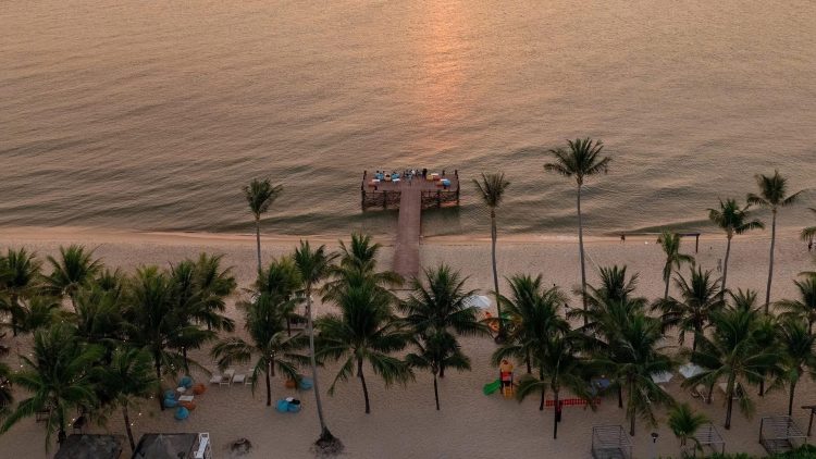 Tận hưởng hoàng hôn Bãi Trường với những trải nghiệm không nên bỏ lỡ tại Andochine Resort & Spa Phu Quoc